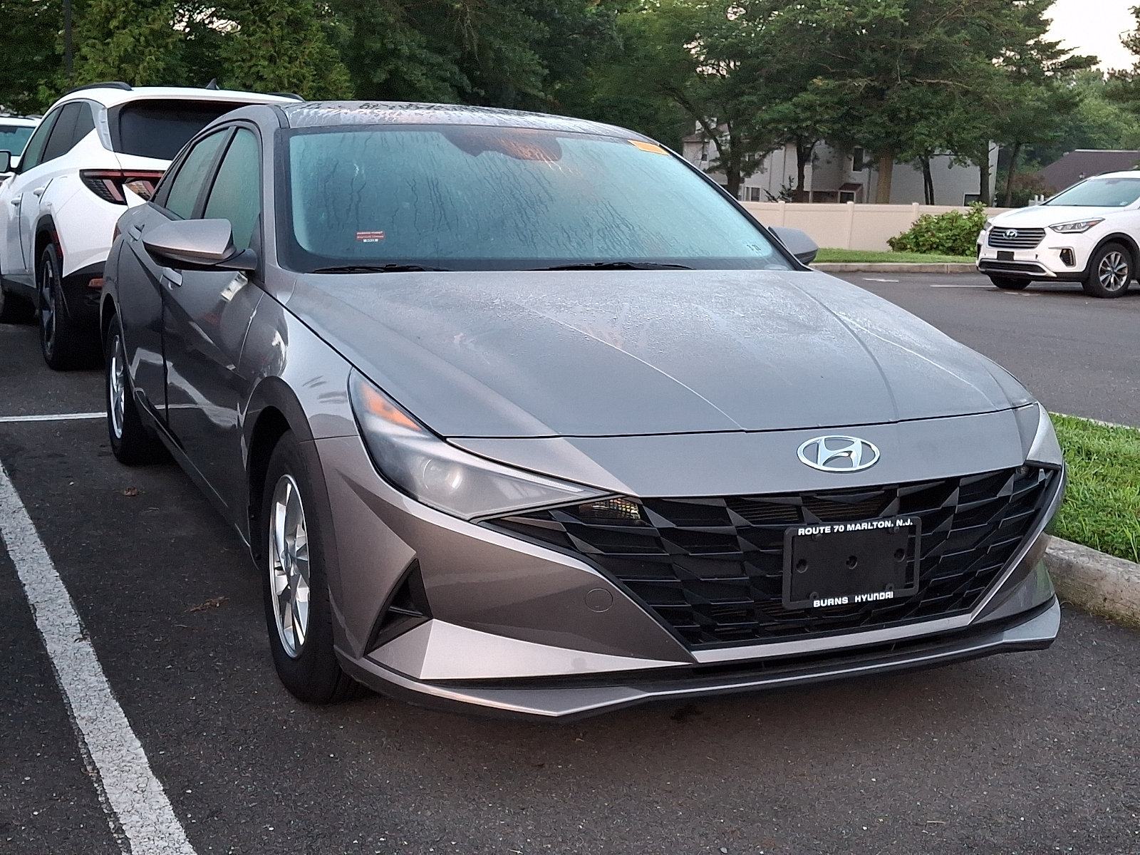 Used 2023 Hyundai Elantra SE FWD image 5