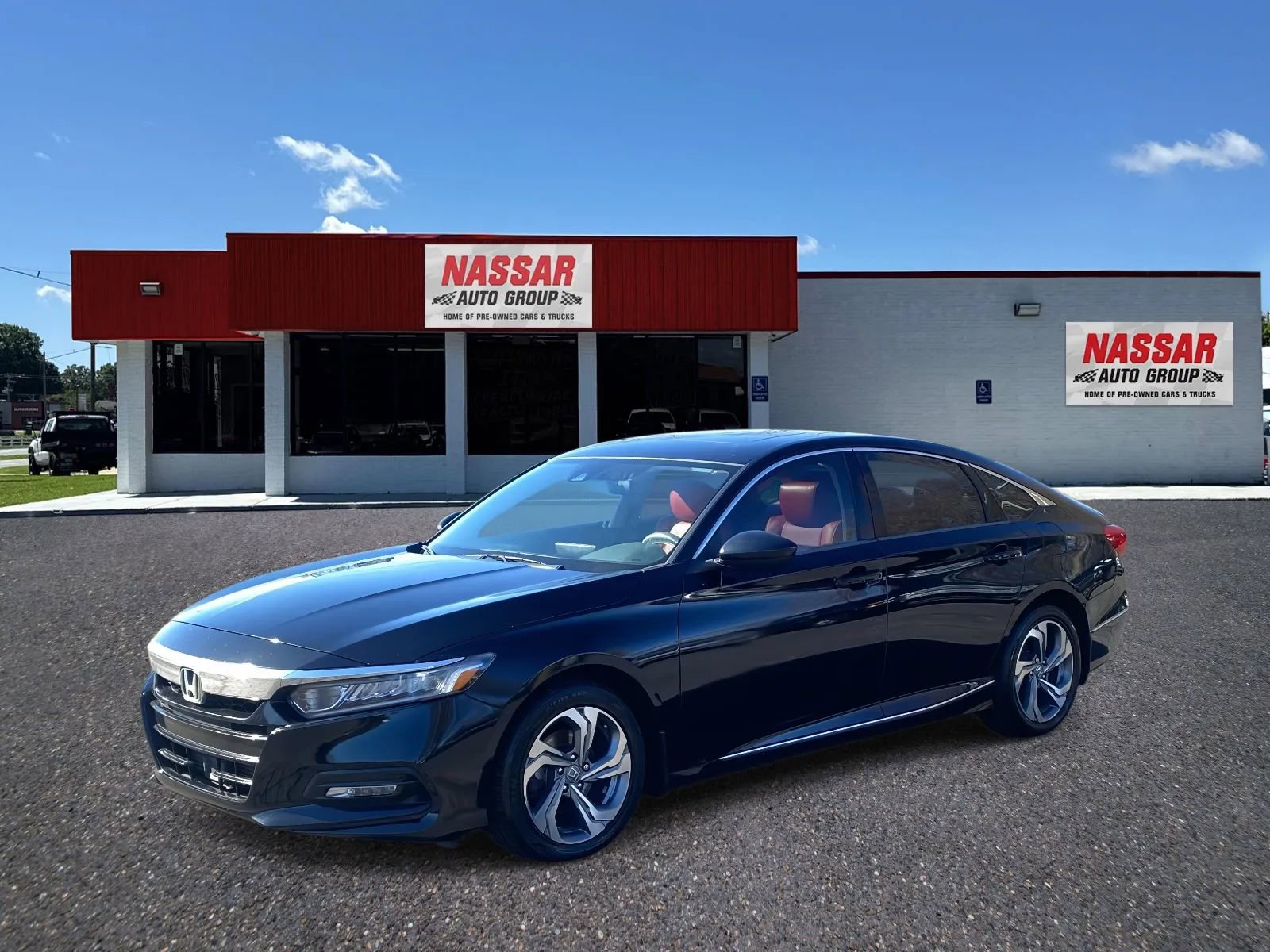 Used 2018 Honda Accord EX image 1