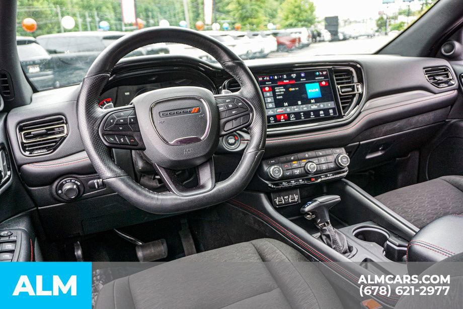 Used 2025 Dodge Durango GT RWD image 30