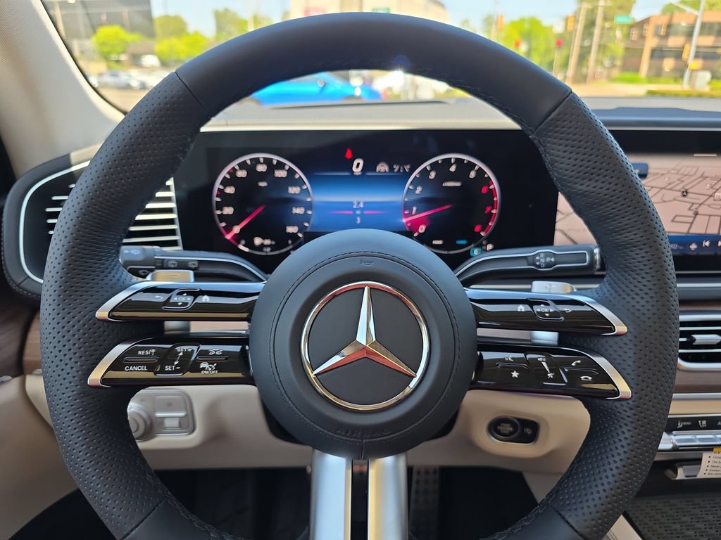 New 2026 Mercedes-Benz GLS 450 4MATIC image 23