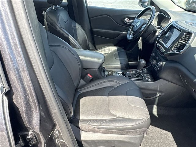 Used 2021 Jeep Cherokee Limited AWD/4WD image 27
