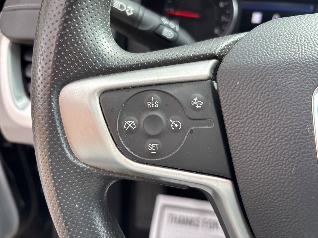 Used 2022 GMC Terrain SLE w/ Driver Convenience Package image 31