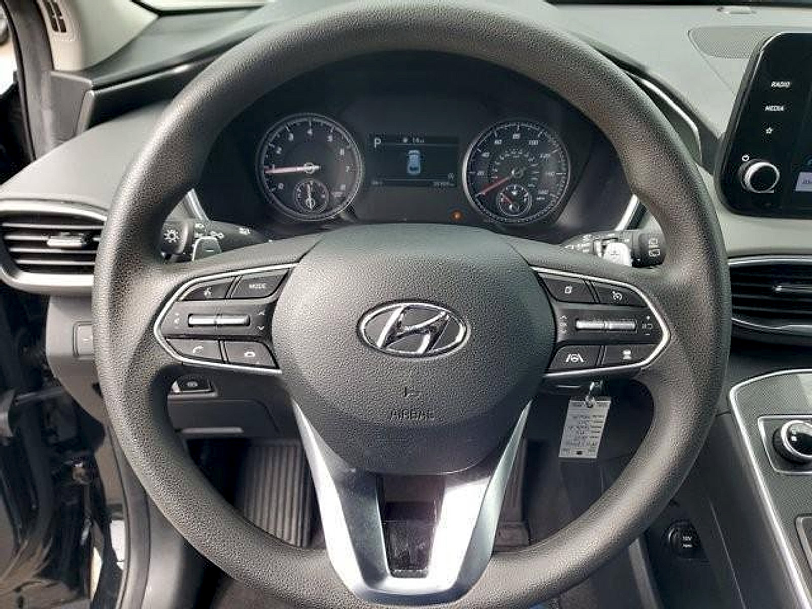Used 2023 Hyundai Santa Fe SE w/ Cargo Package FWD image 24