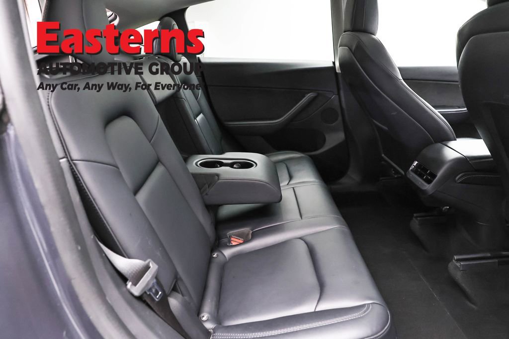 Used 2022 Tesla Model Y Long Range image 20