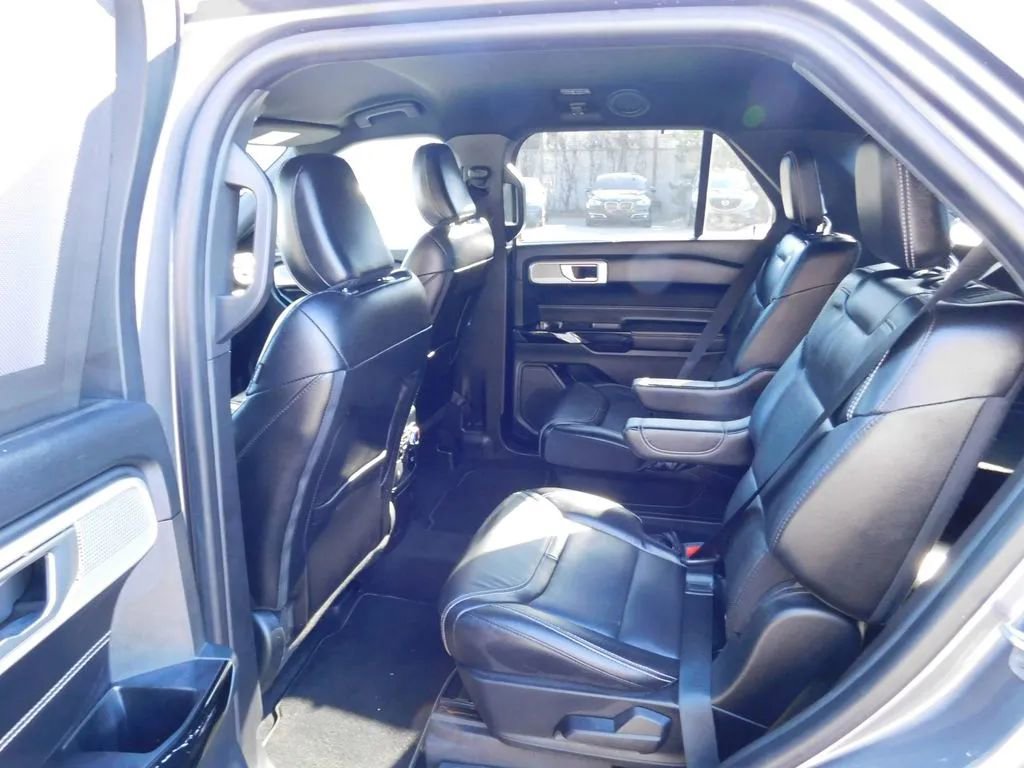 Used 2022 Ford Explorer ST w/ Equipment Group 401A image 14