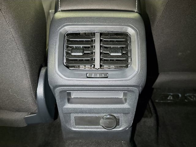 Used 2024 Volkswagen Tiguan S image 22