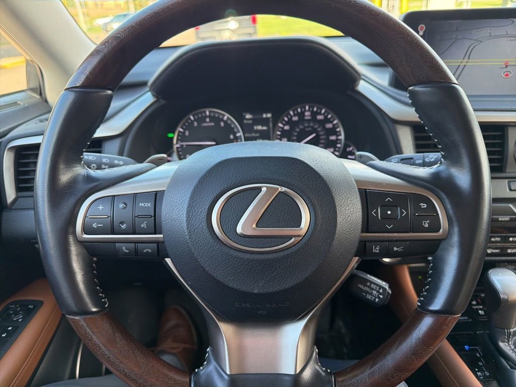 Used 2021 Lexus RX 350L Premium w/ Premium Package AWD/4WD image 40