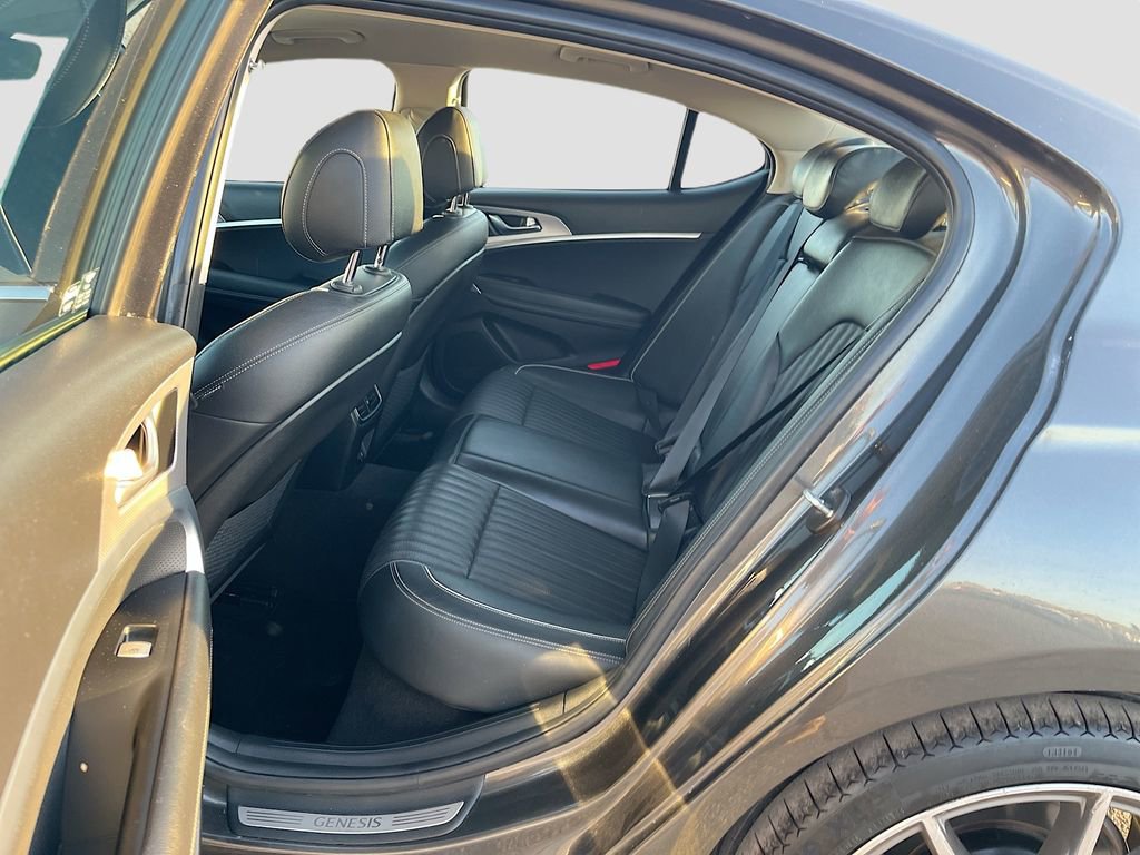 Used 2022 Genesis G70 3.3T image 25