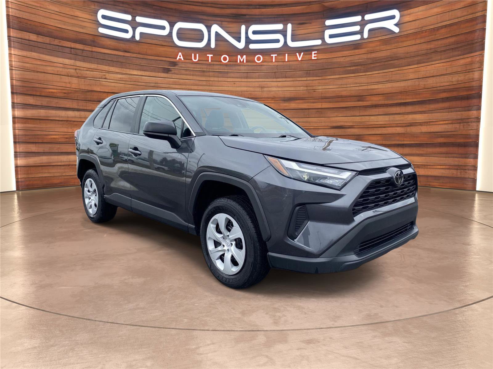 Used 2025 Toyota RAV4 LE image 8