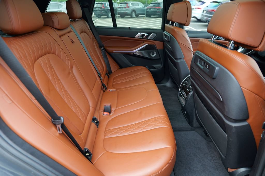 Used 2023 BMW X5 M50i w/ Executive Package AWD/4WD image 32