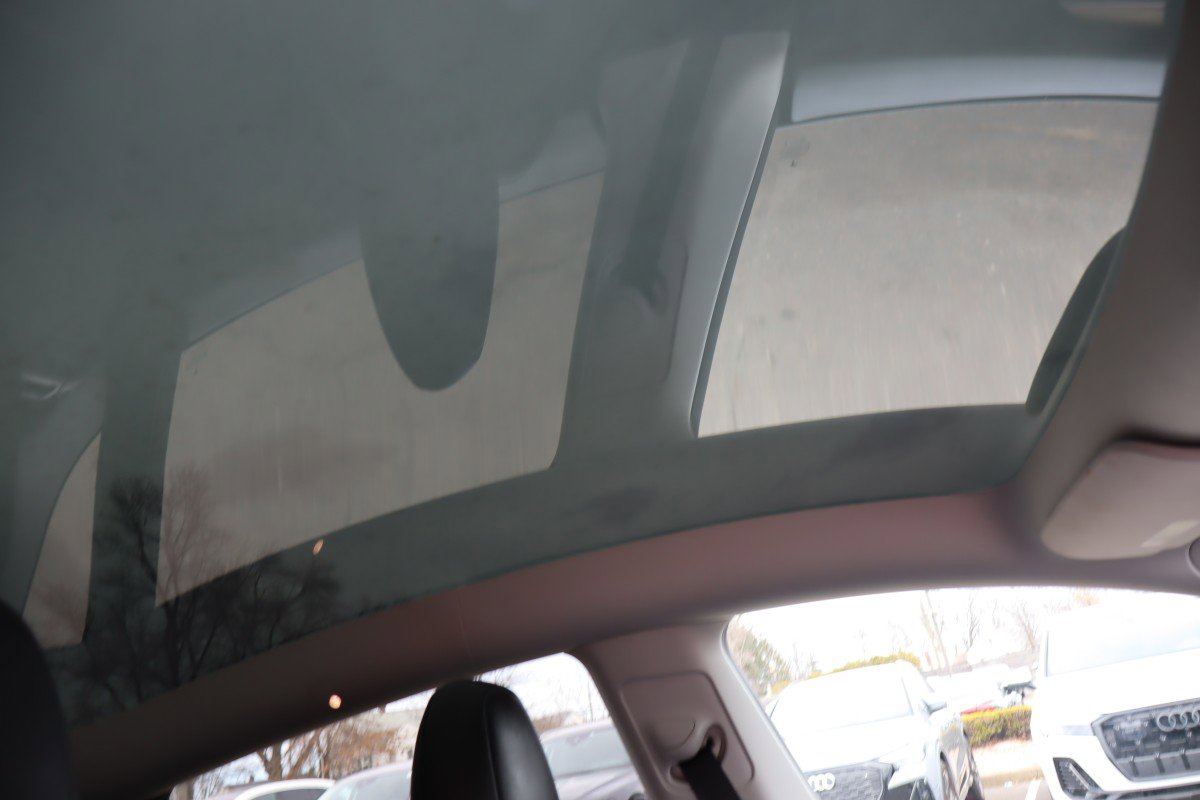 Used 2023 Tesla Model Y Long Range image 15