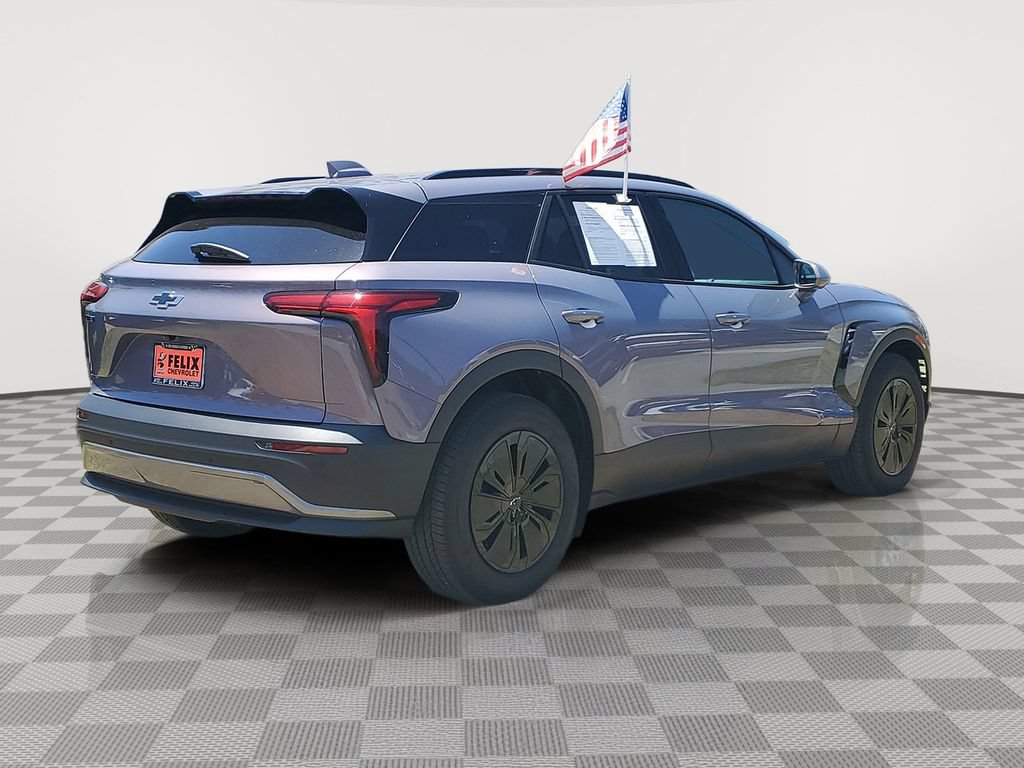 Used 2026 Chevrolet Blazer EV LT w/ Midnight/Sport Edition FWD image 4