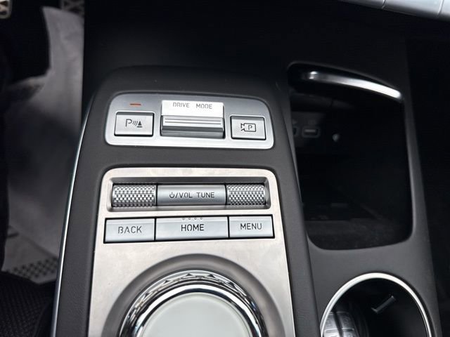 Used 2023 Genesis GV70 2.5T Sport Prestige w/ Sport Prestige Package image 20