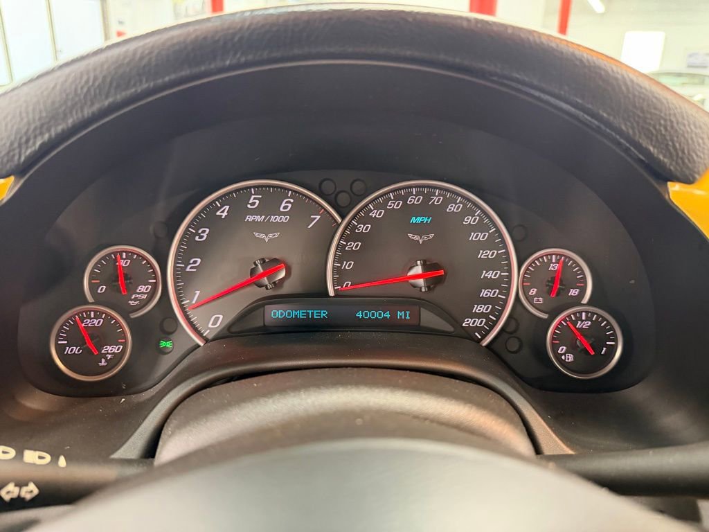 Used 2005 Chevrolet Corvette Coupe w/ Preferred Equipment Group image 25
