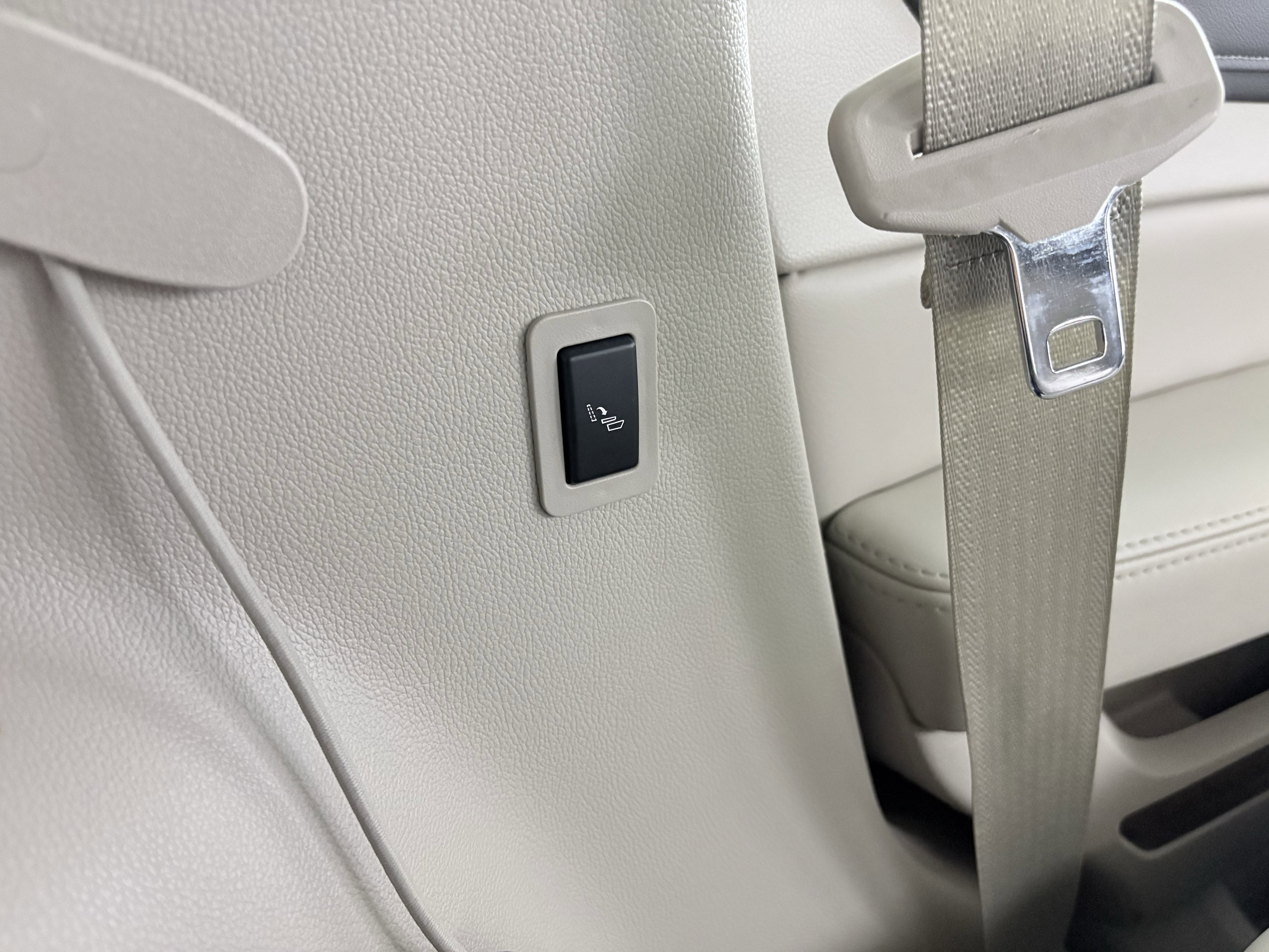 Used 2019 GMC Yukon Denali image 34