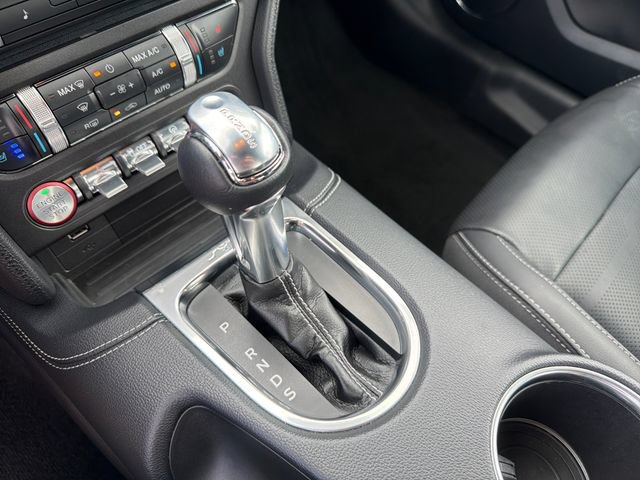 Used 2018 Ford Mustang GT Premium w/ Equipment Group 401A RWD image 20