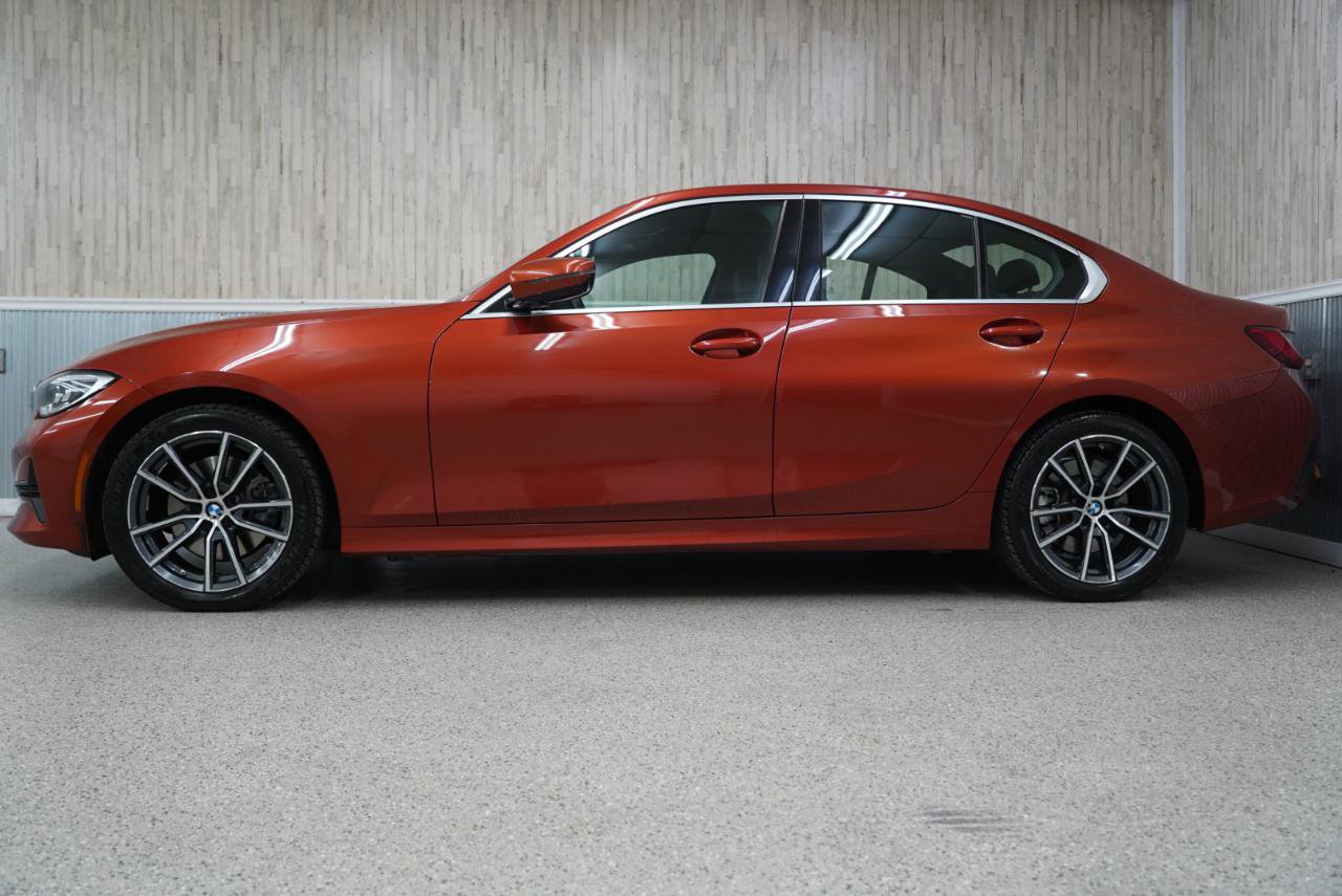Used 2020 BMW 330i xDrive 330i xDrive Sedan North Americ w/ Convenience Package image 5