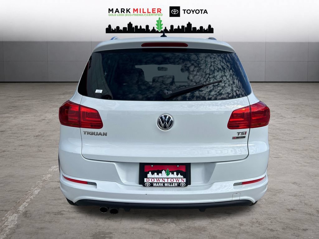 Used 2017 Volkswagen Tiguan Sport AWD/4WD image 6