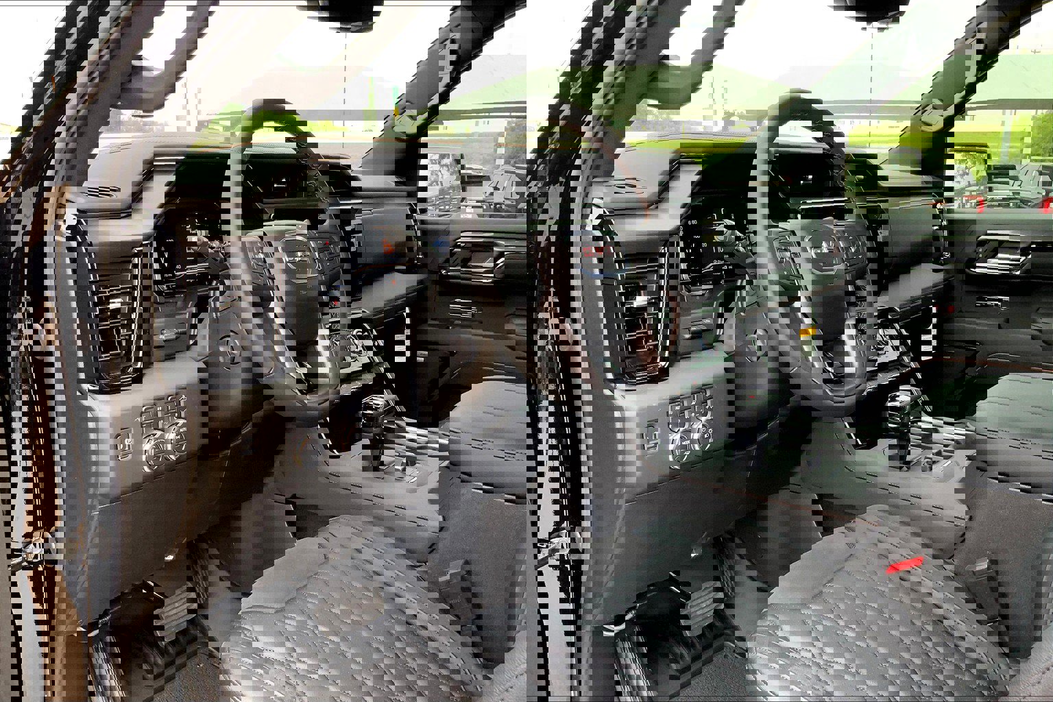 New 2025 GMC Sierra 1500 AT4 w/ AT4 Premium Package image 9