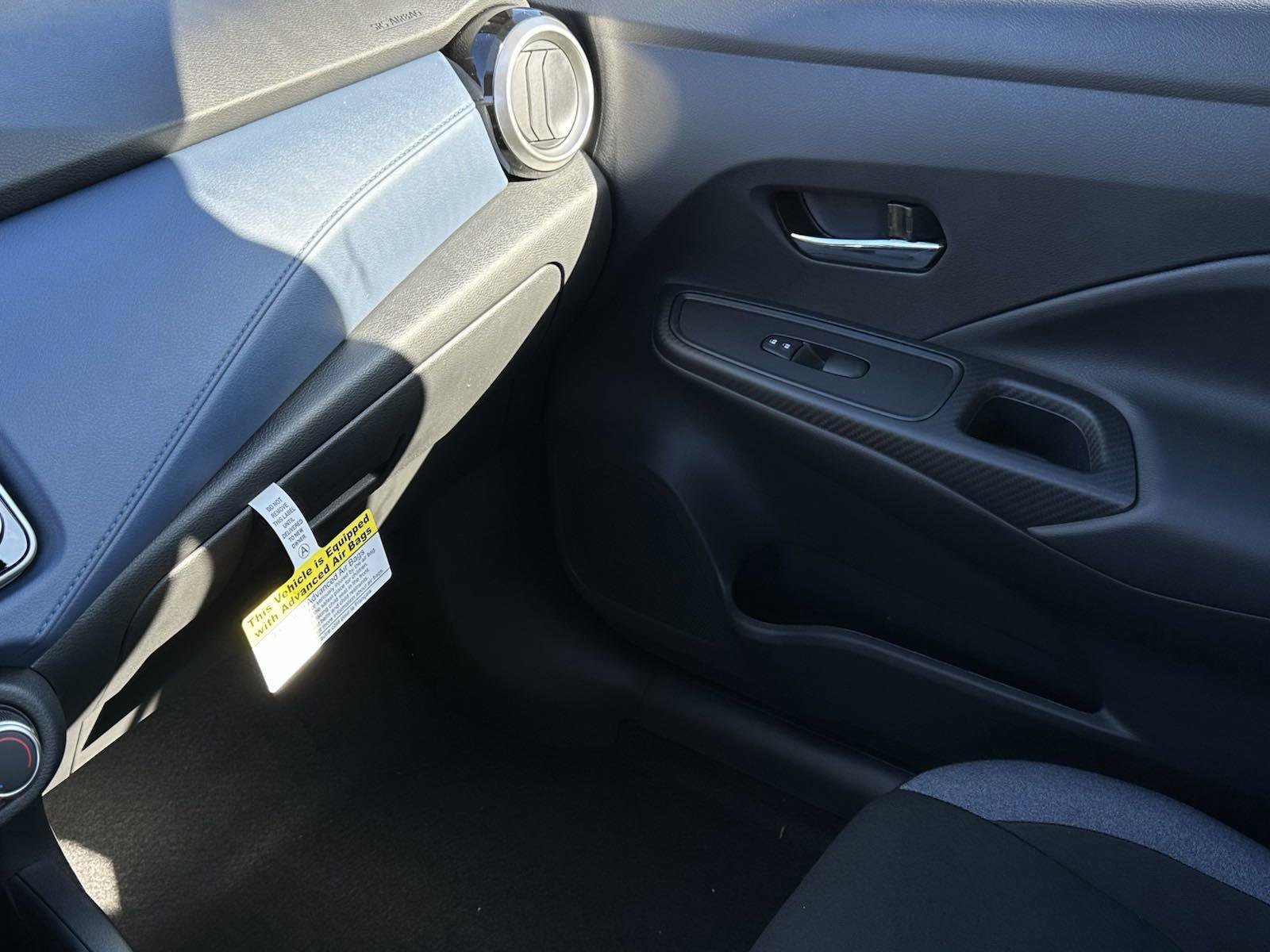 New 2025 Nissan Versa SV w/ Trunk Package image 29