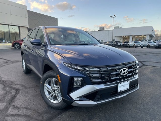 New 2026 Hyundai Tucson SE image 3