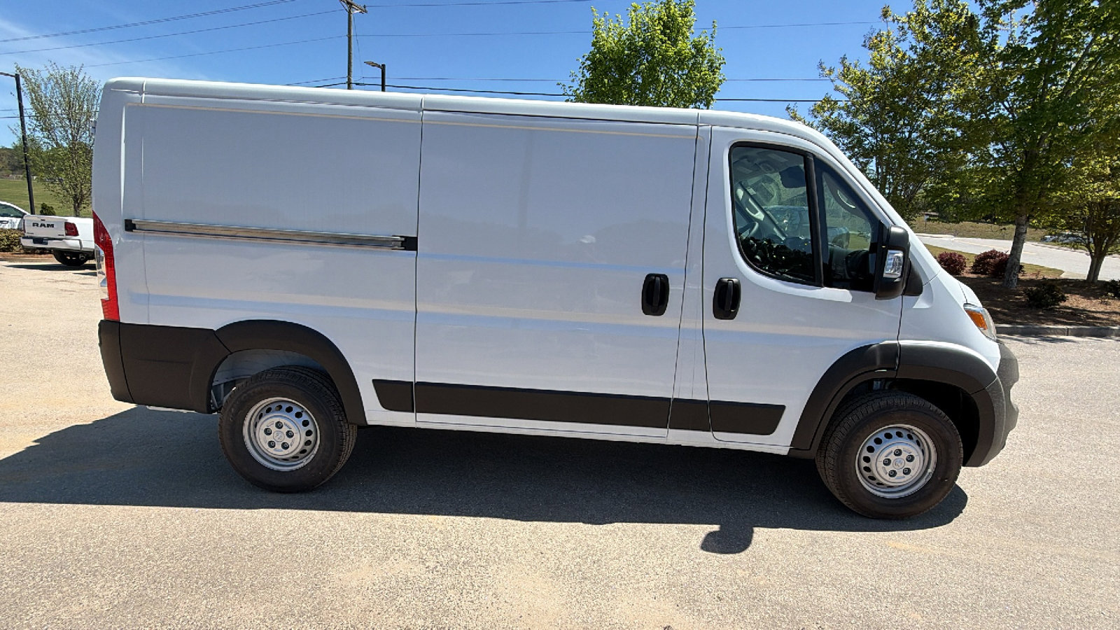 New 2026 RAM ProMaster 2500 w/ Convenience Group image 7