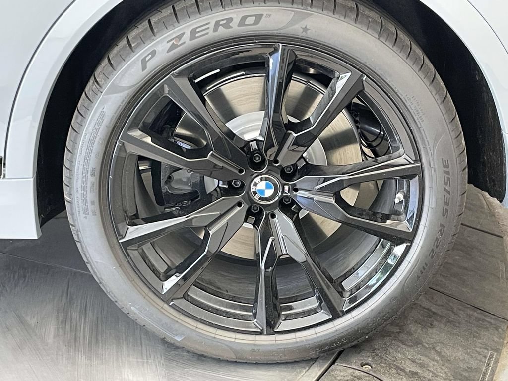New 2027 BMW X7 M60i AWD/4WD image 12