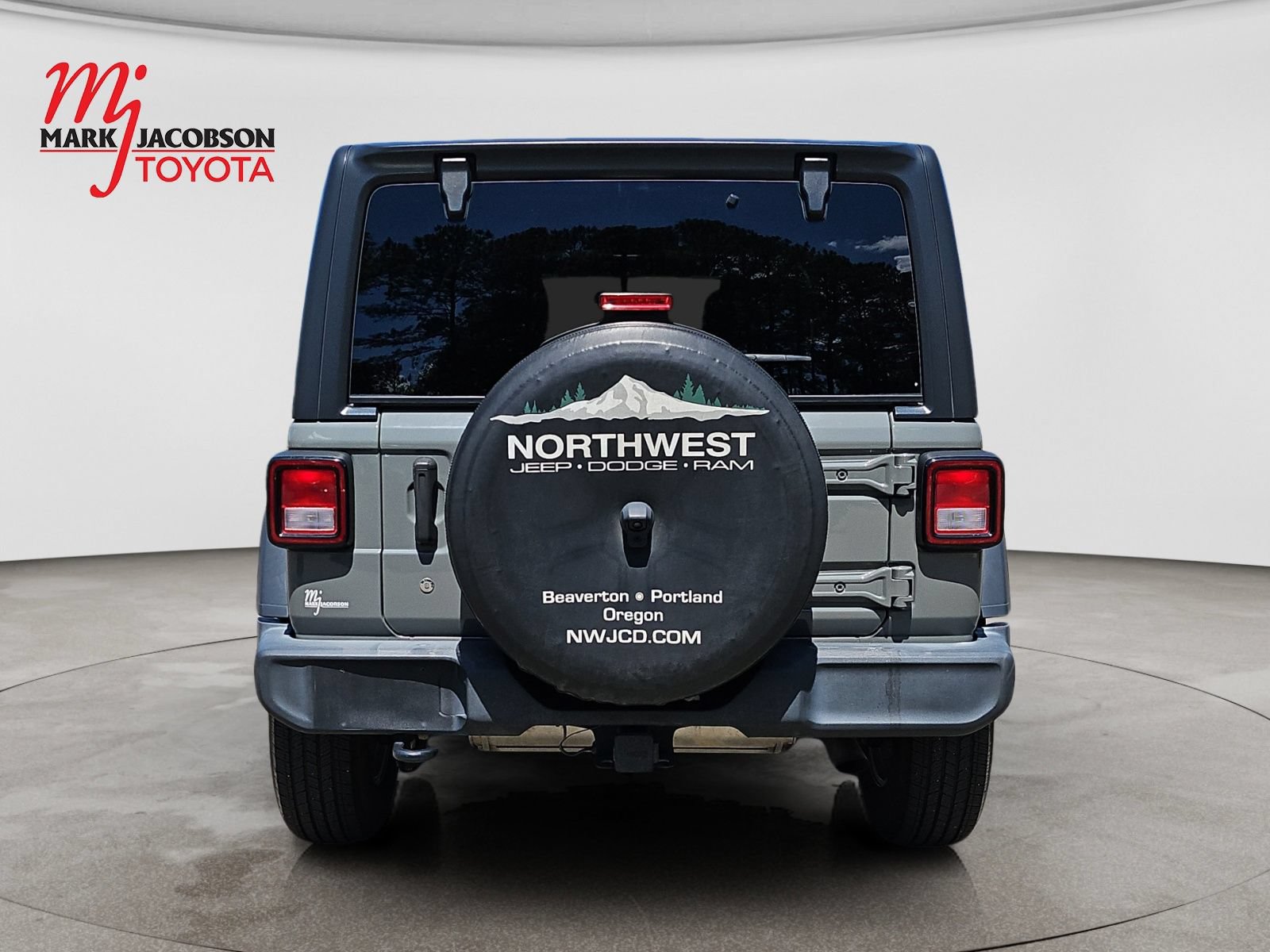 Used 2018 Jeep Wrangler Unlimited Sport S AWD/4WD image 10
