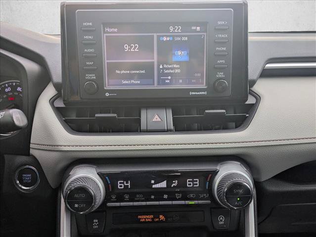 Used 2020 Toyota RAV4 XLE w/ Convenience Package FWD image 14