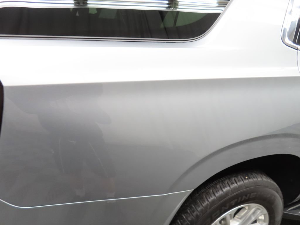 Used 2024 GMC Yukon SLT w/ SLT Luxury Package image 37