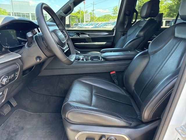 Used 2022 Jeep Wagoneer Series III w/ Rear Seat Video Group 1 AWD/4WD image 23