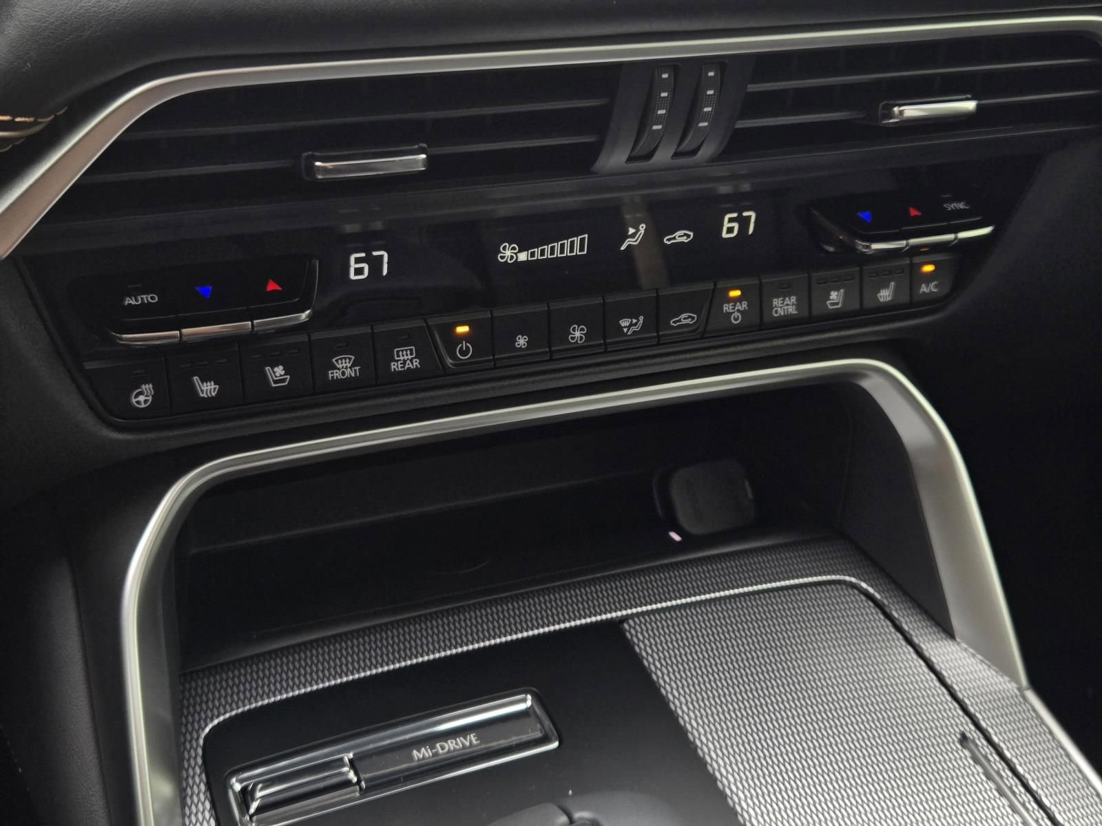 New 2026 MAZDA CX-70 3.3 Turbo w/ Premium Plus Pkg image 22