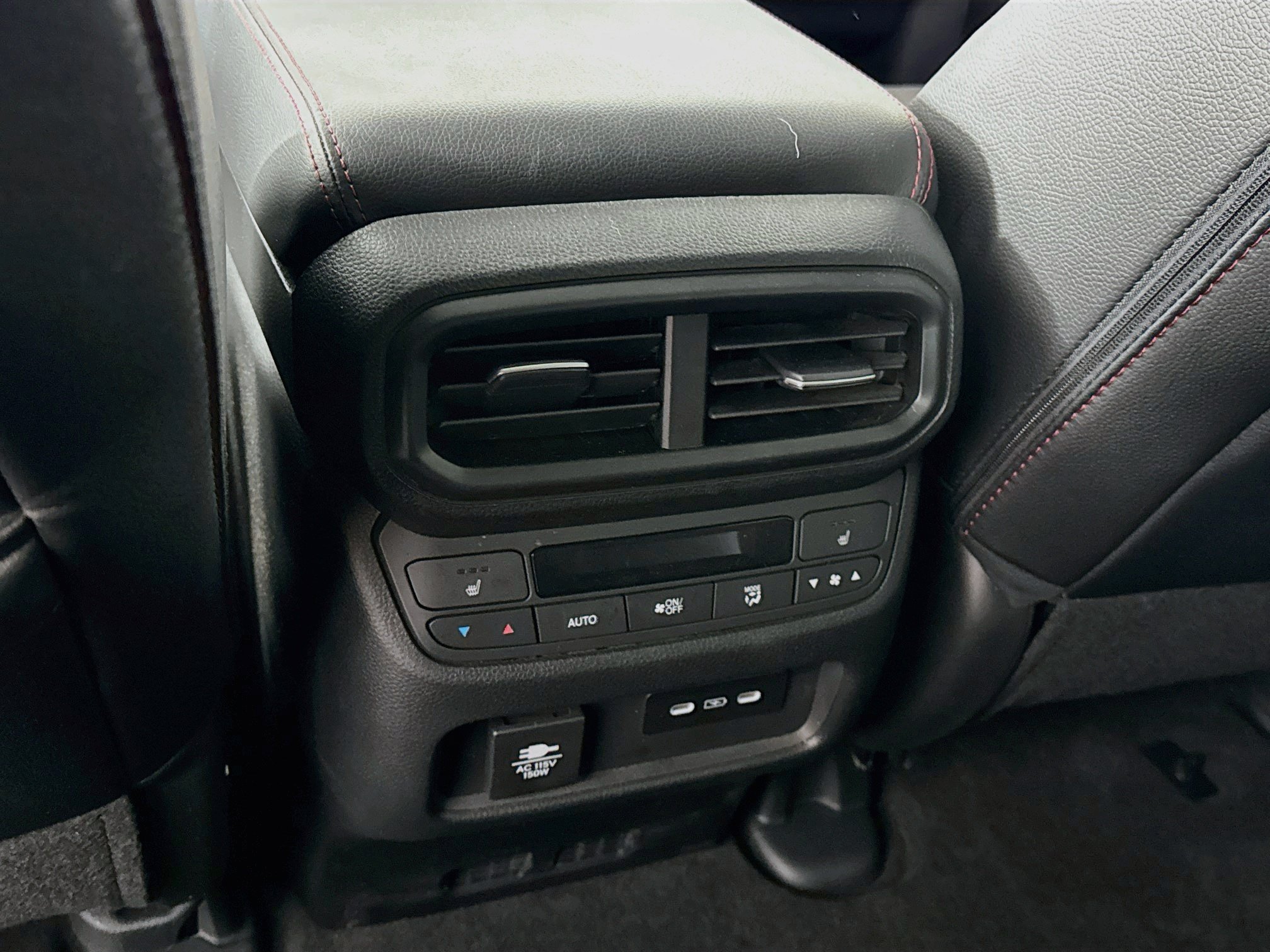 Certified 2024 Honda Passport Black Edition image 26