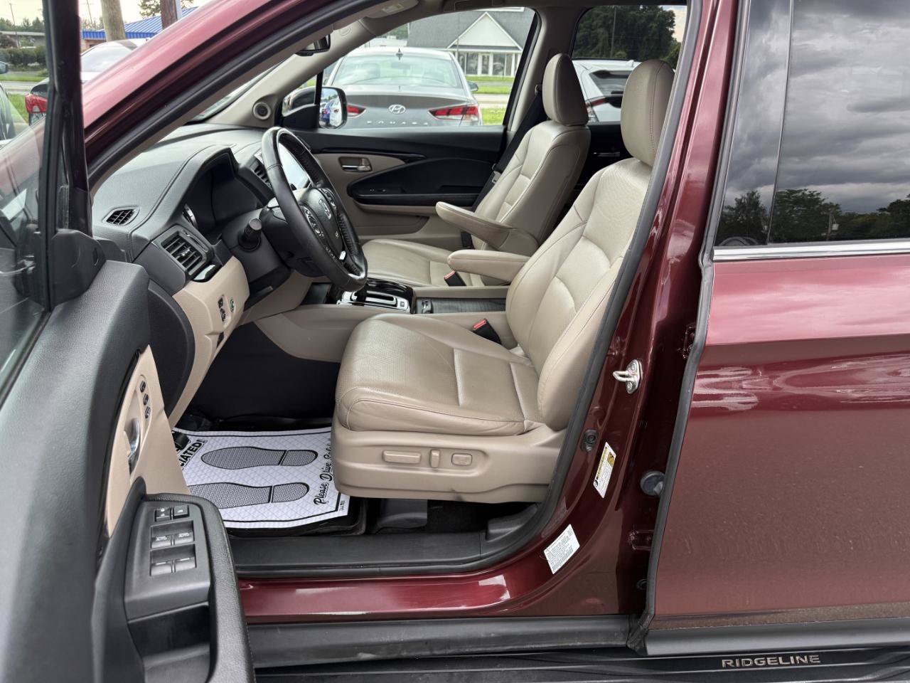 Used 2017 Honda Ridgeline RTL-E image 9