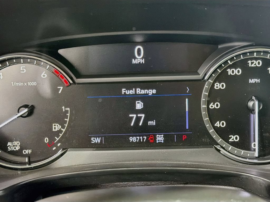 Used 2020 Cadillac XT4 Premium Luxury w/ Cold Weather Package AWD/4WD image 14