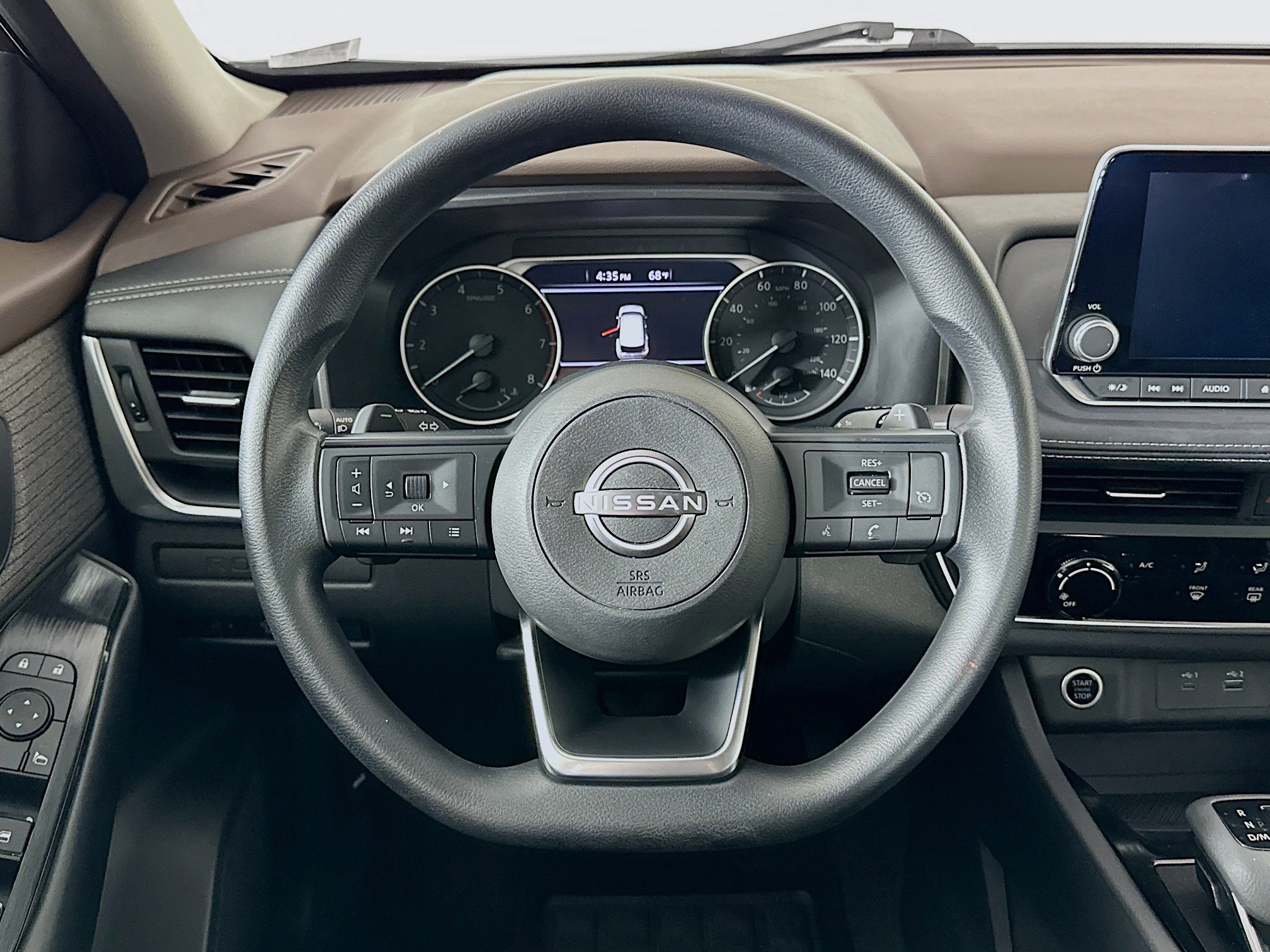 Used 2023 Nissan Rogue S image 18