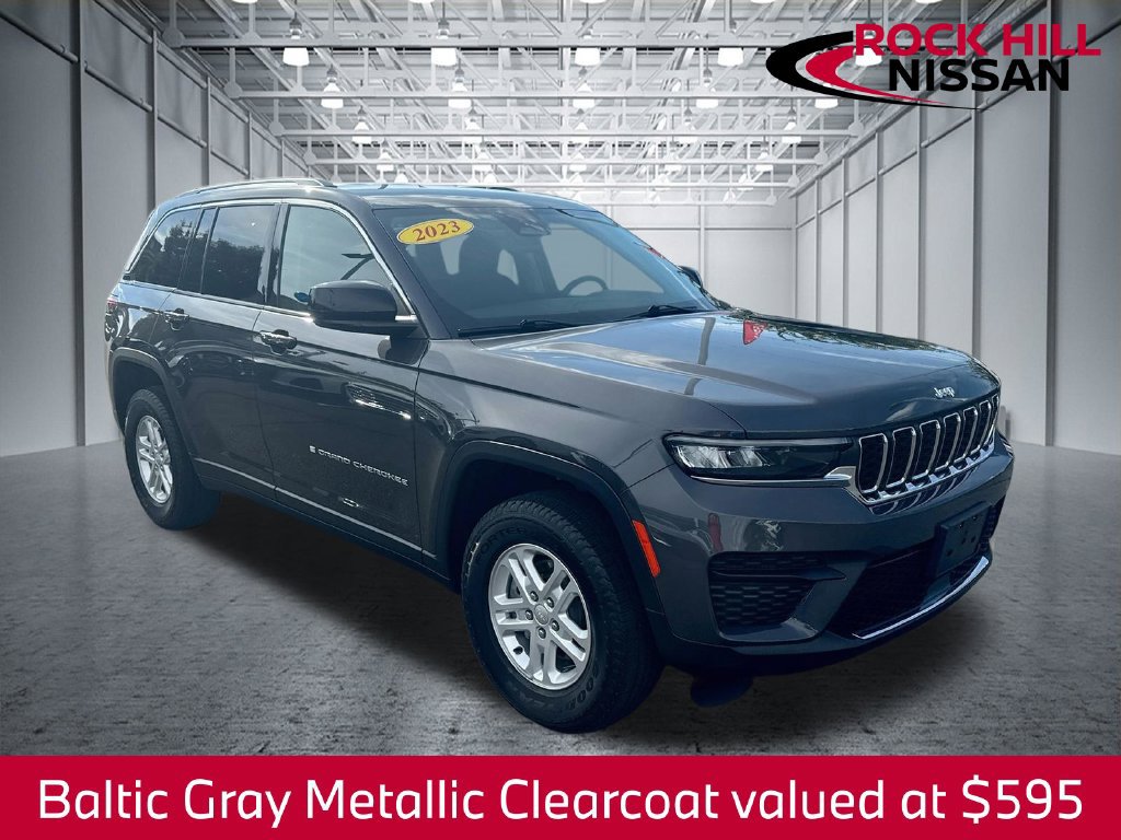 Used 2023 Jeep Grand Cherokee Laredo