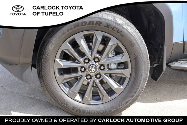 Used 2025 Toyota Land Cruiser w/ Premium Package AWD/4WD image 34
