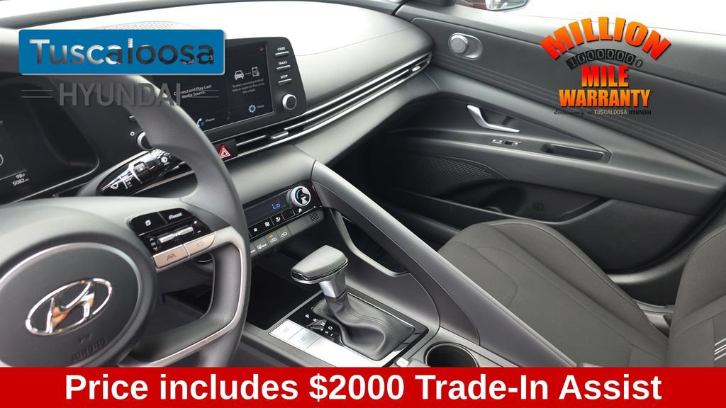Used 2023 Hyundai Elantra SEL FWD image 22