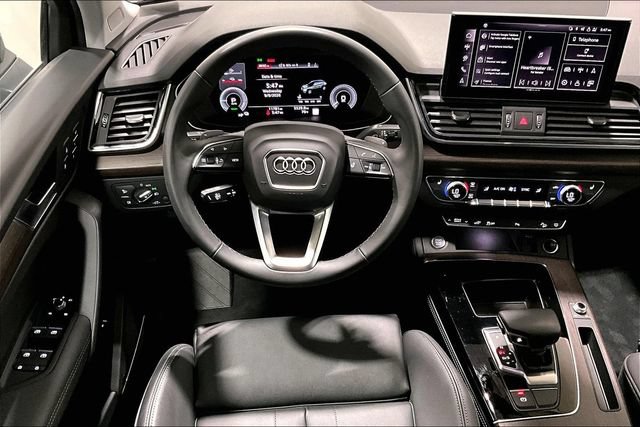 Used 2024 Audi Q5 e Premium Plus w/ Premium Plus Package AWD/4WD image 4