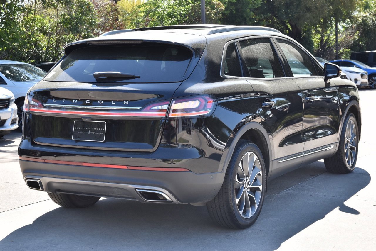 Used 2023 Lincoln Nautilus Reserve w/ Equipment Group 201A AWD/4WD image 8