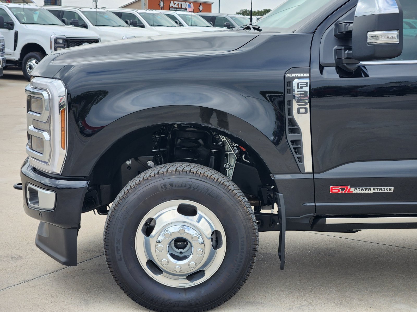 New 2026 Ford F350 Platinum w/ Platinum Plus Package AWD/4WD image 13