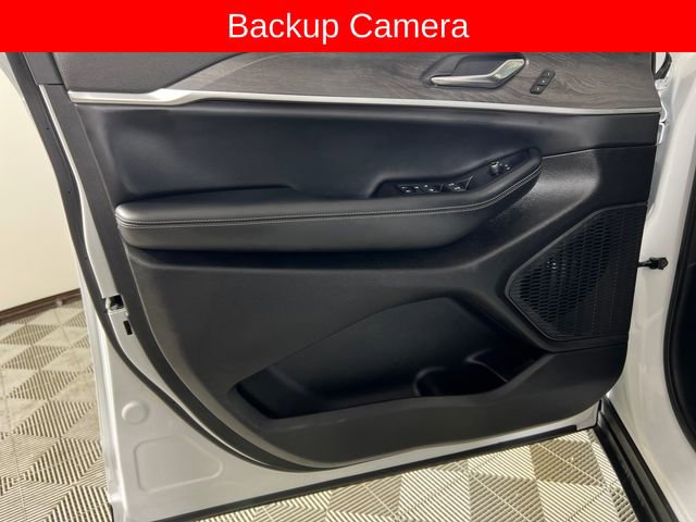 Used 2024 Jeep Grand Cherokee L Limited w/ Luxury Tech Group II AWD/4WD image 12