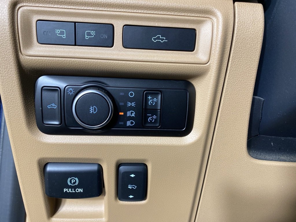 Used 2023 Ford F150 Lariat w/ Equipment Group 502A High image 14