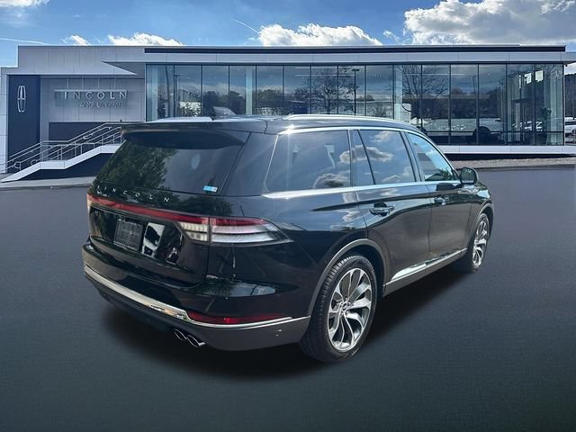 New 2026 Lincoln Aviator Reserve w/ Luxury Package RWD image 8