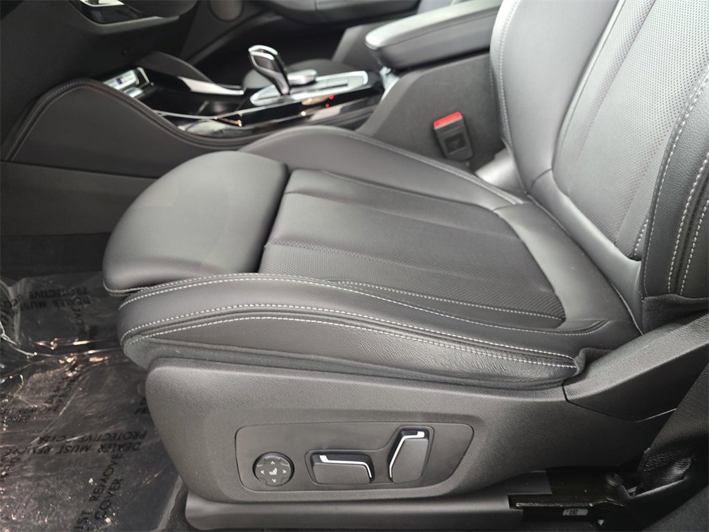Certified 2024 BMW X4 M40i image 29