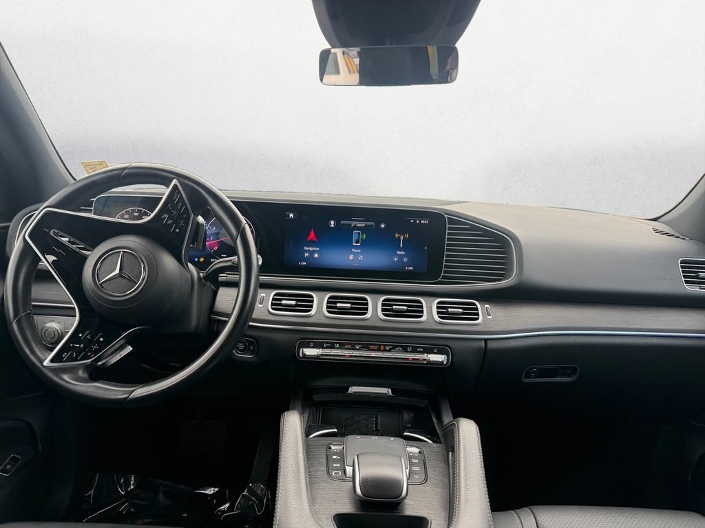 Certified 2025 Mercedes-Benz GLE 350 4MATIC w/ AMG Line Exterior image 9