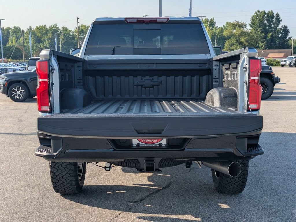 New 2026 Chevrolet Silverado 2500 LTZ w/ LTZ Plus Package AWD/4WD image 32