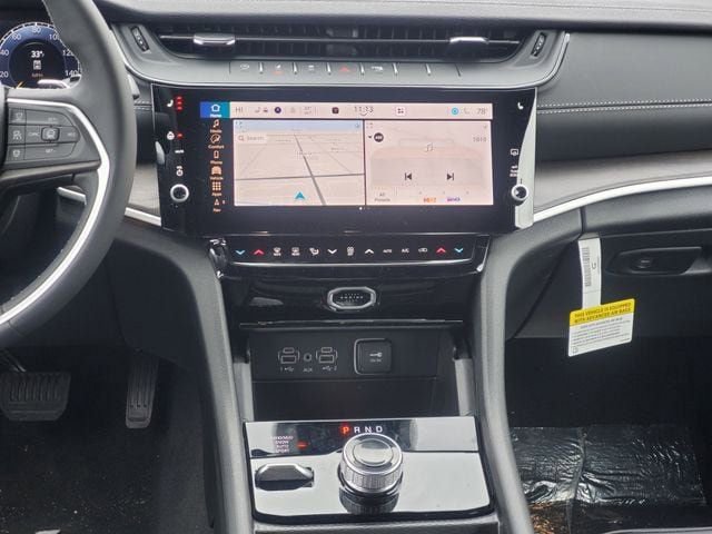 New 2026 Jeep Grand Cherokee Limited image 15