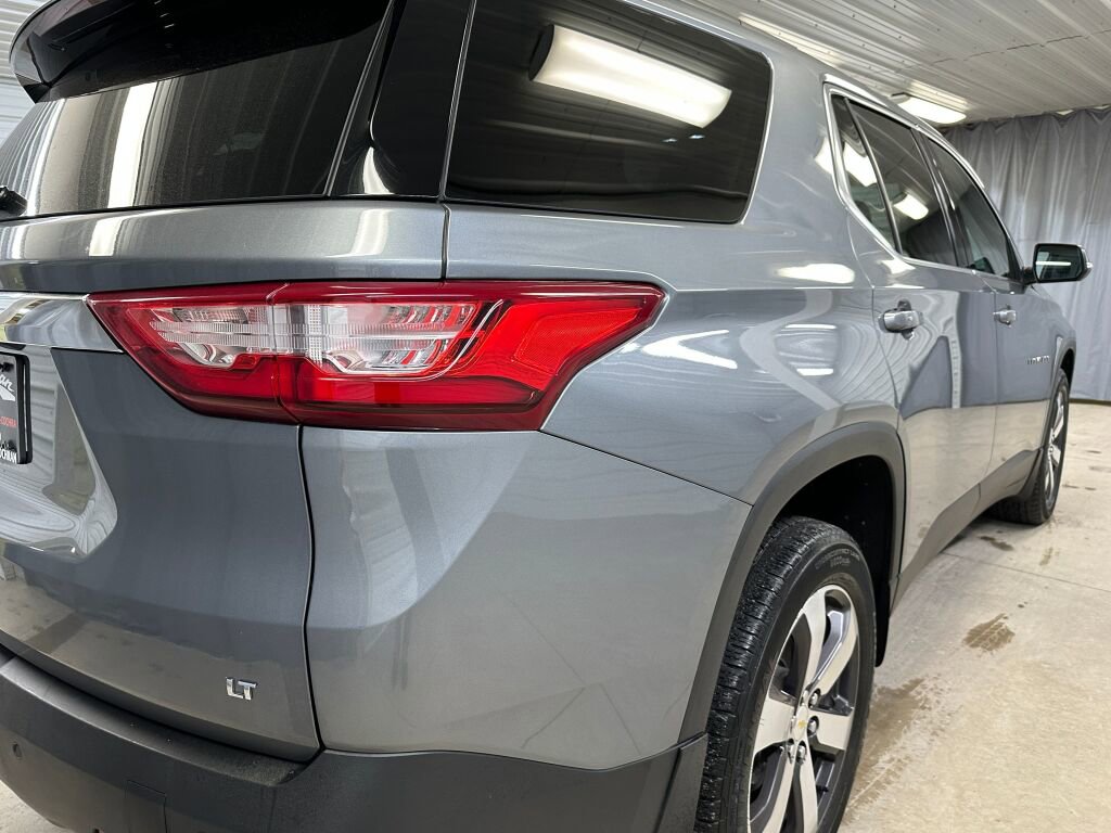 Certified 2021 Chevrolet Traverse LT w/ LT Premium Package image 29